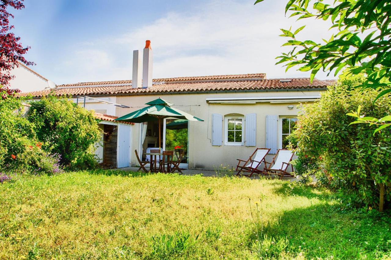 Maison Pour 6 Au Coeur De Saint Martin Exteriör bild